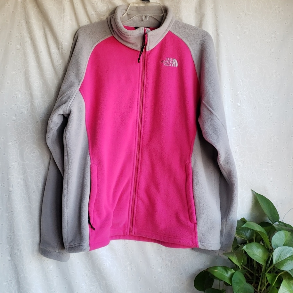 THE NORTH FACE WOMEN'S XXL SWEATEER  !!!